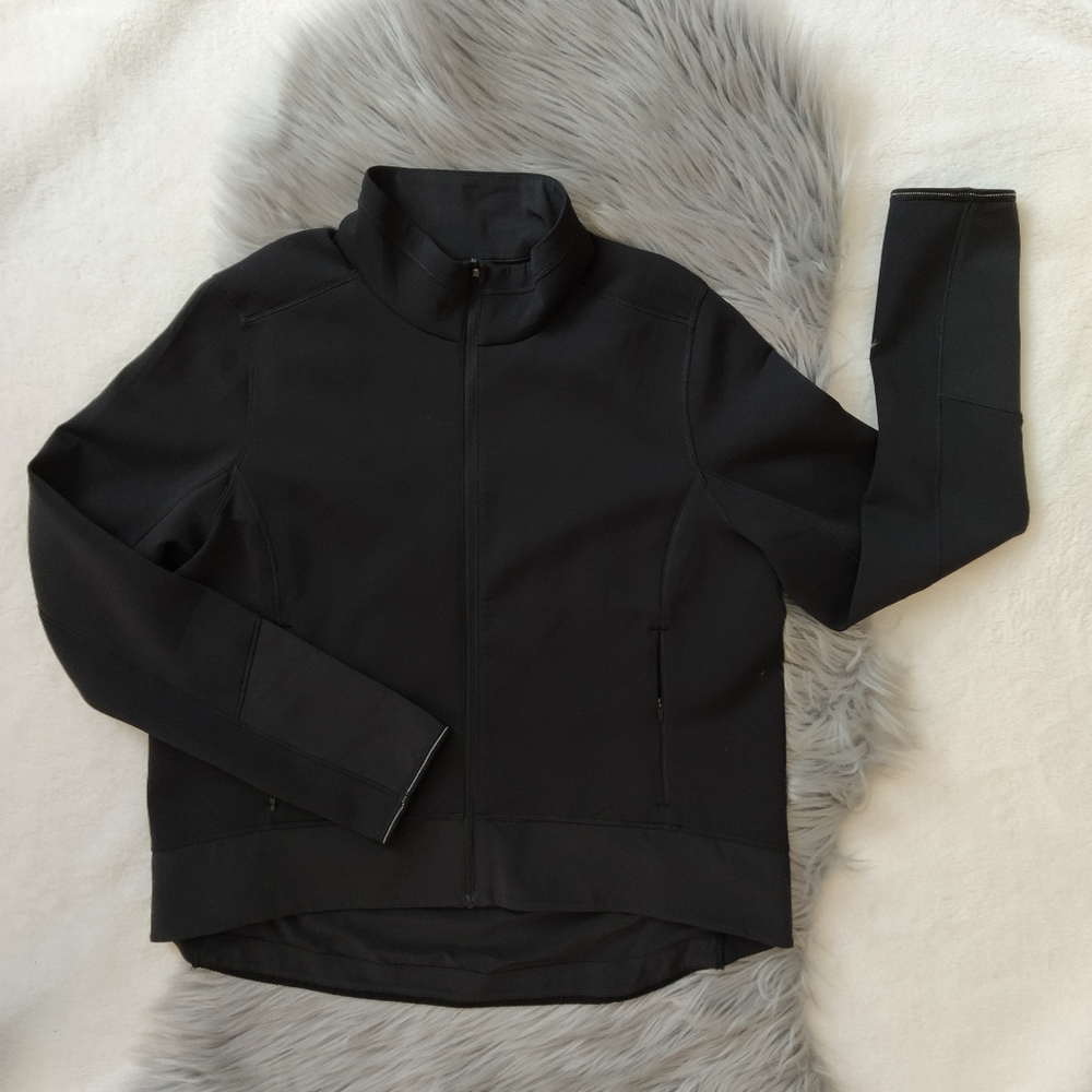 Lululemon full zip black jacket size 12